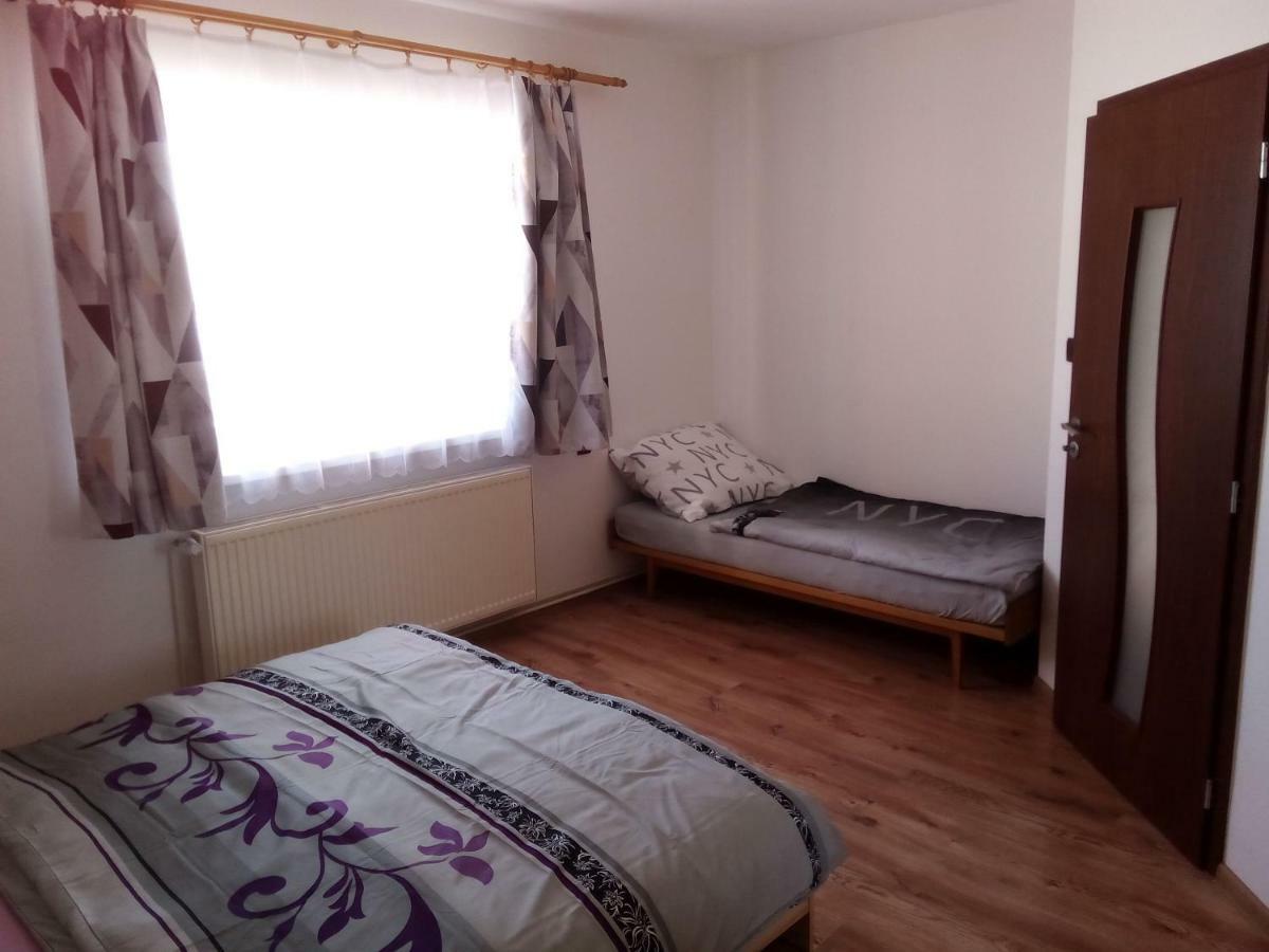 הוילה Kuncice nad Labem Ubytovani 67 מראה חיצוני תמונה